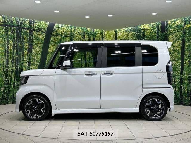 Honda N BOX CUSTOM 2018-10 213416-19