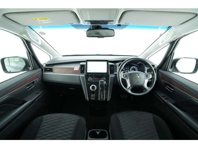 Mitsubishi DELICA D5 2022-09 196617-5