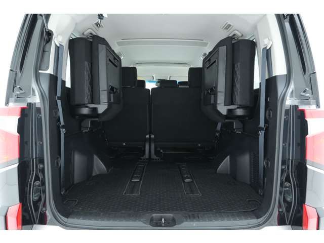 Mitsubishi DELICA D5 2022-09 196617-10