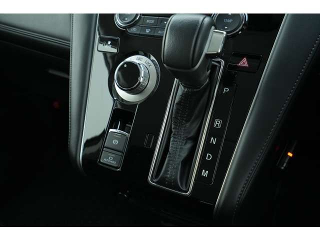 Mitsubishi DELICA D5 2022-09 196617-13