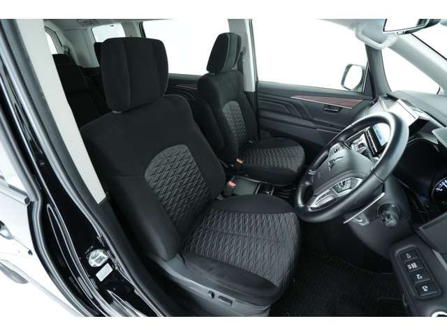 Mitsubishi DELICA D5 2022-09 196617-6