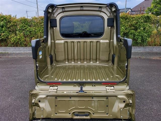 Daihatsu HIJET VAN 2023-05 4386-8