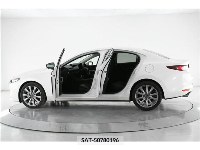 Mazda MAZDA3 2021-09 209263-4