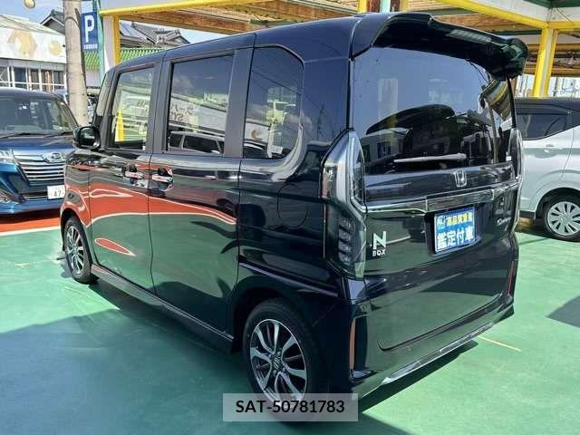 Honda N BOX CUSTOM 2023-09 279017-1