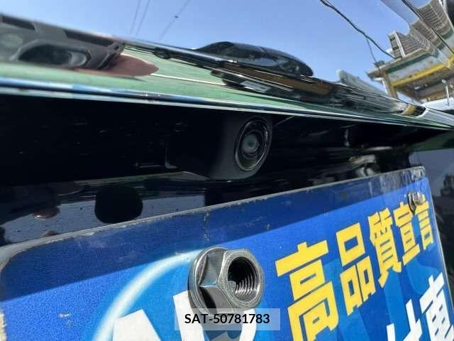 Honda N BOX CUSTOM 2023-09 279017-8