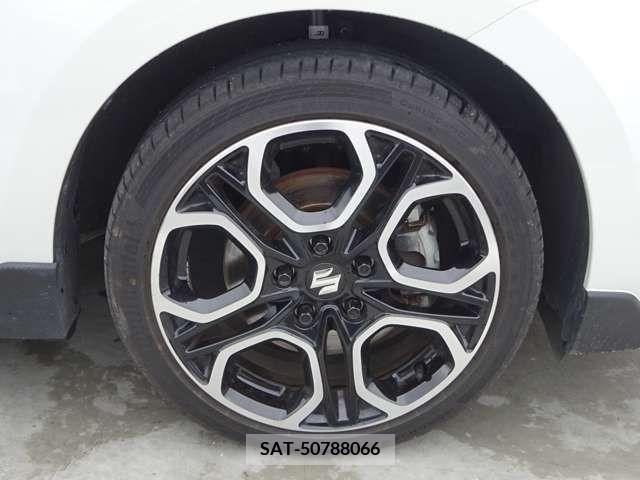 Suzuki SWIFT 2023-03 286641-14