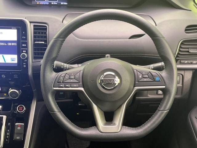 Nissan SERENA 2018-10 14933-11