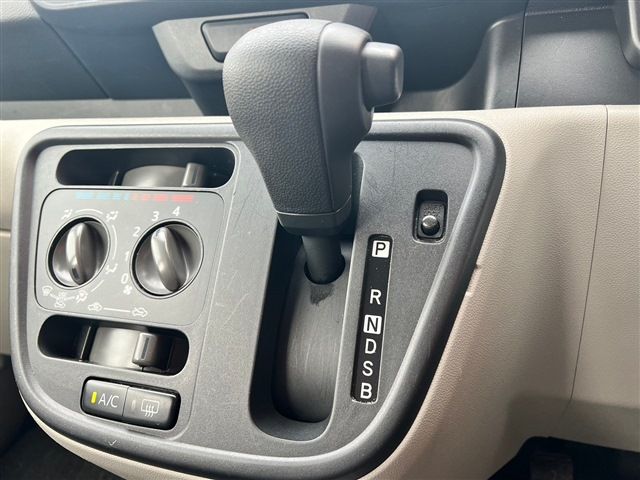 Toyota PASSO 2019-07 180684-19