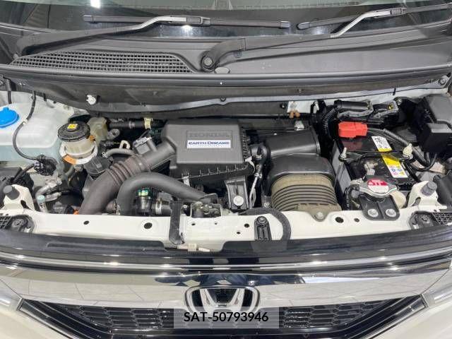 Honda N BOX CUSTOM 2017-10 382527-18