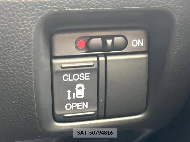 Honda N BOX CUSTOM 2015-07 306617-3