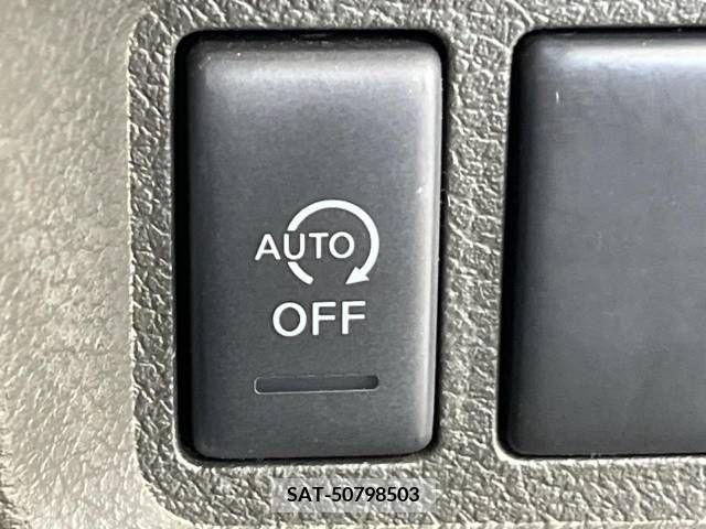 Nissan CUBE 2013-02 256649-5