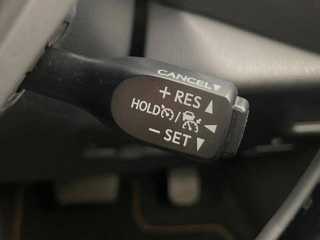 Toyota C-HR 2018-02 6376-5