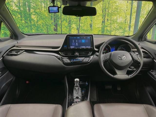 Toyota C-HR 2018-02 6376-1