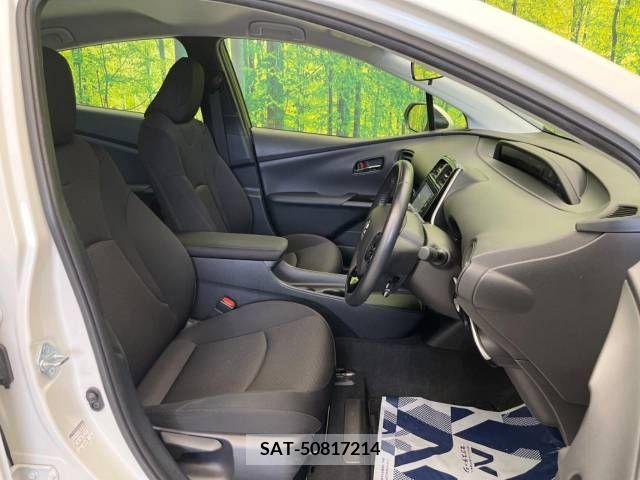 Toyota PRIUS 2019-02 366422-8