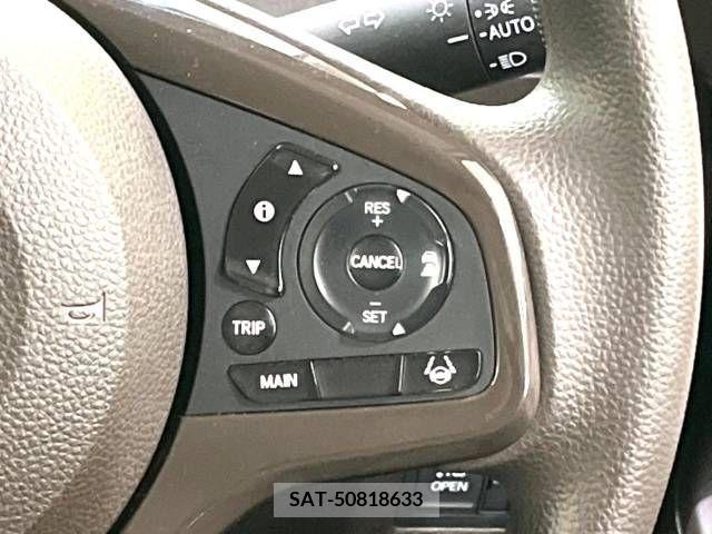 Honda N BOX 2022-11 217790-8