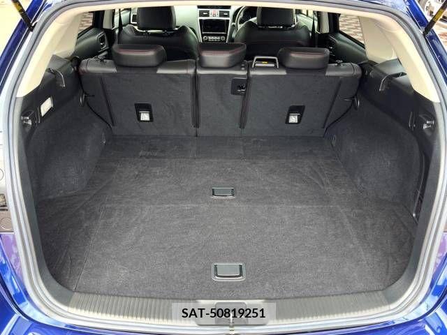 Subaru LEVORG 2019-09 378648-11