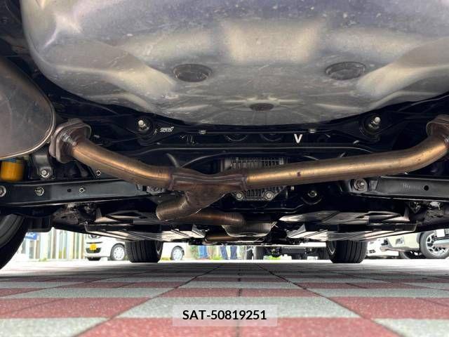 Subaru LEVORG 2019-09 378648-19