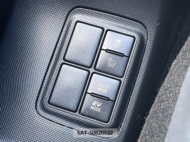 Toyota AQUA 2016-12 348541-24