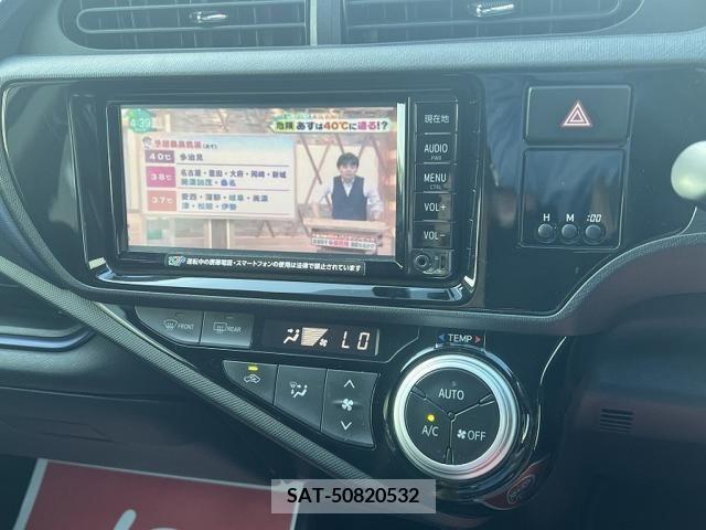 Toyota AQUA 2016-12 348541-18