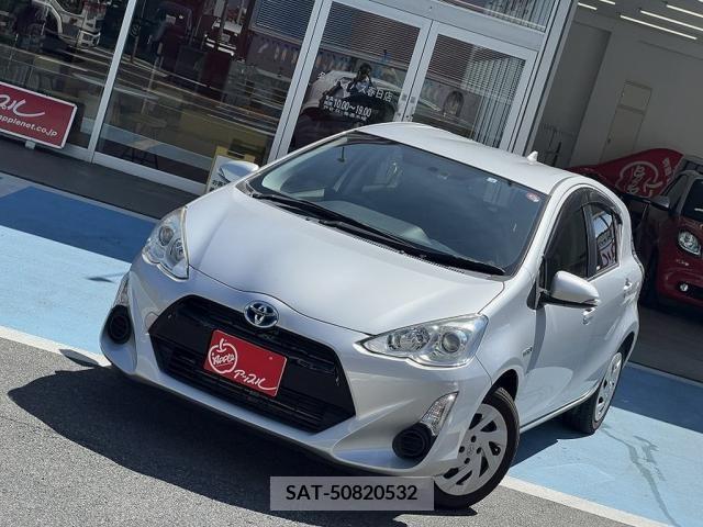 Toyota AQUA 2016-12 348541-1