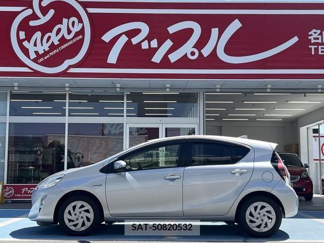 Toyota AQUA 2016-12 348541-12