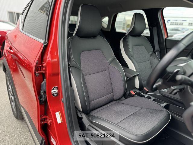 Renault CAPTUR 2022-05 283075-13