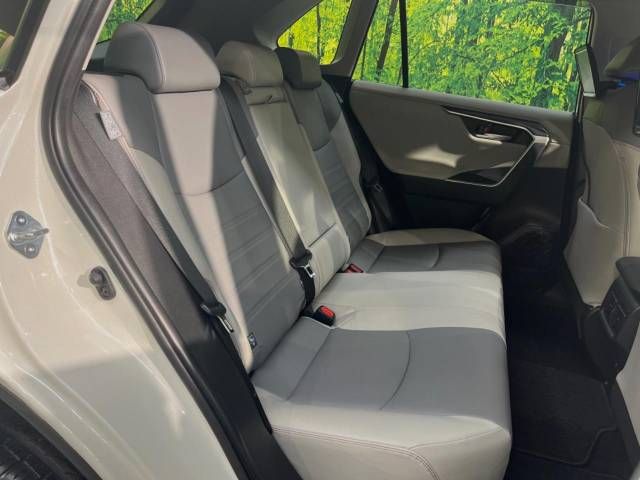 Toyota RAV4 2019-08 26399-9