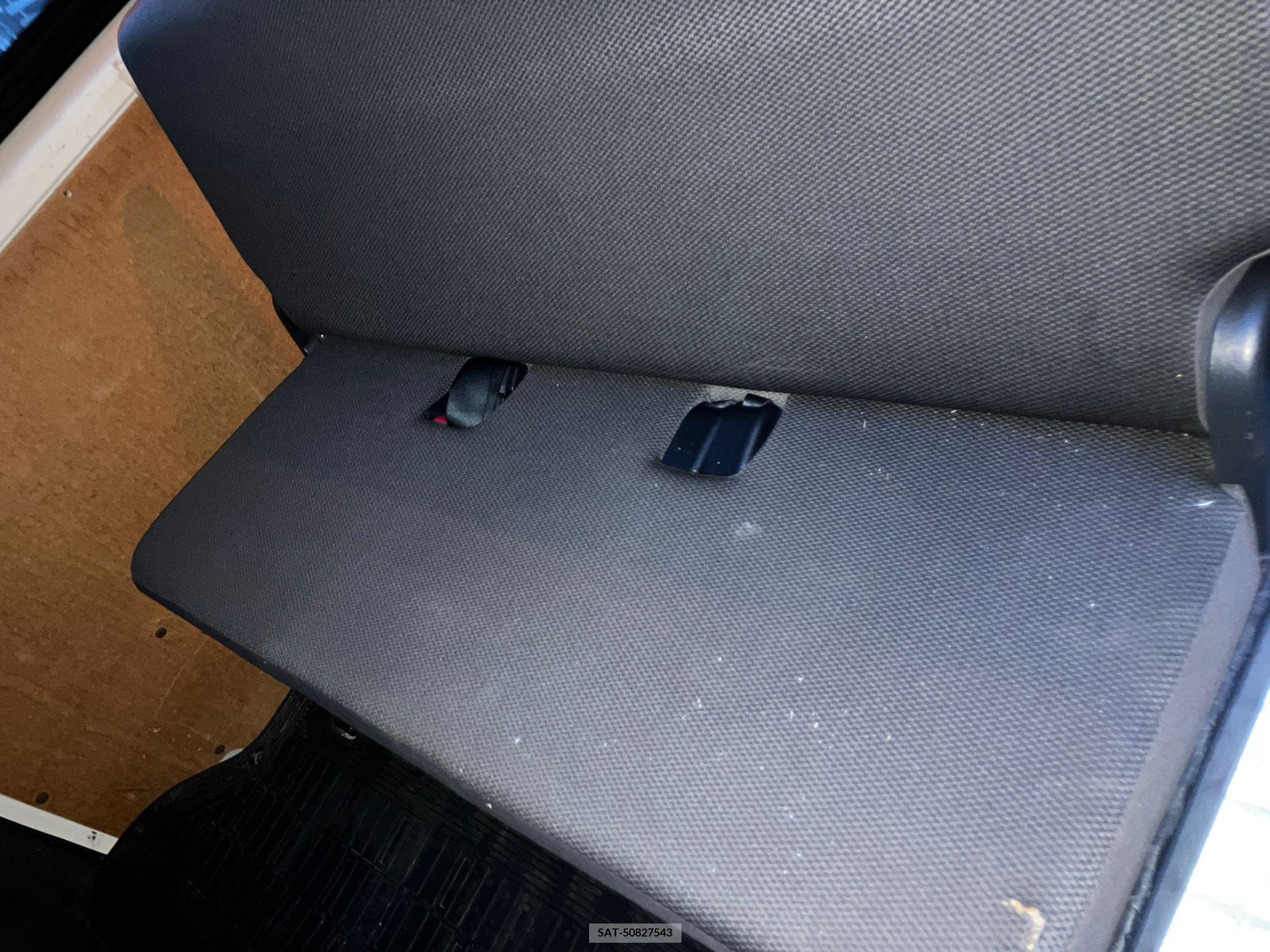 Toyota HIACE VAN 2017-03 258347-3