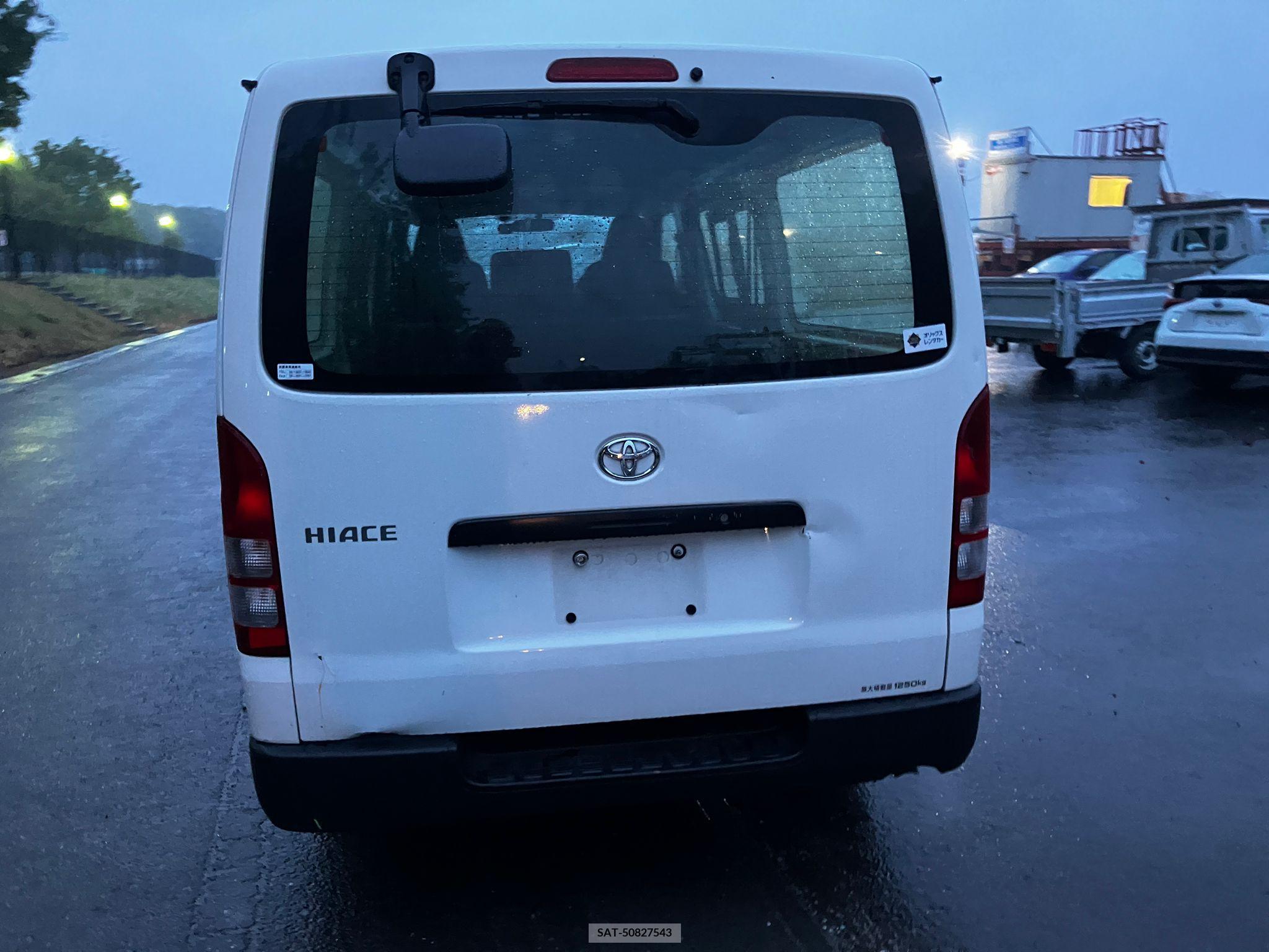 Toyota HIACE VAN 2017-03 258347-25