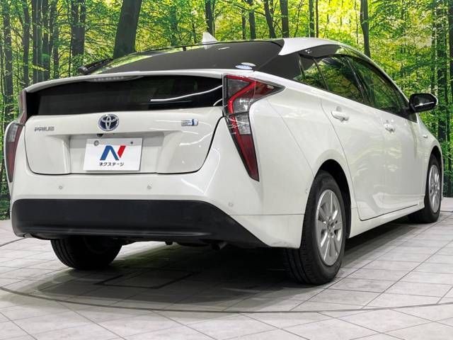 Toyota PRIUS 2017-03 187425-16