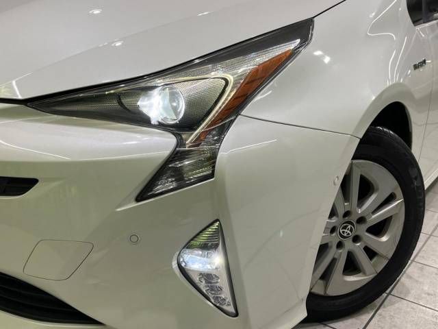 Toyota PRIUS 2017-03 187425-11