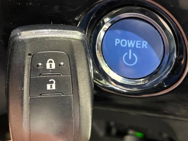Toyota PRIUS 2017-03 187425-6