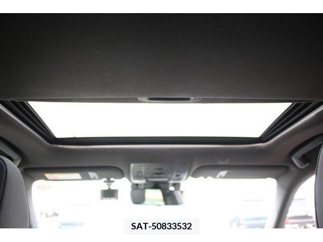 Lexus IS 2023-10 362803-1