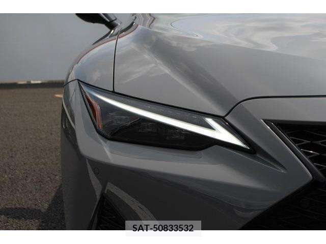Lexus IS 2023-10 362803-10