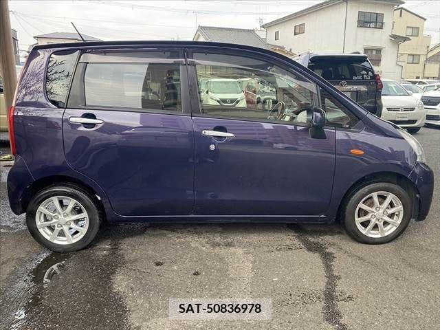 Daihatsu MOVE 2012-04 256088-9