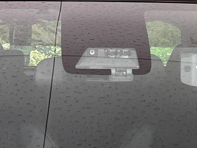 Toyota AQUA 2018-07 196639-3