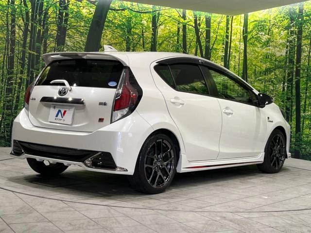 Toyota AQUA 2018-07 196639-17