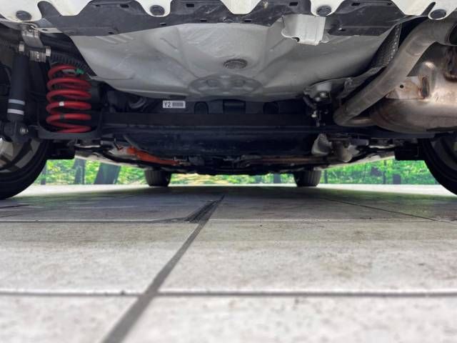 Toyota AQUA 2018-07 196639-19