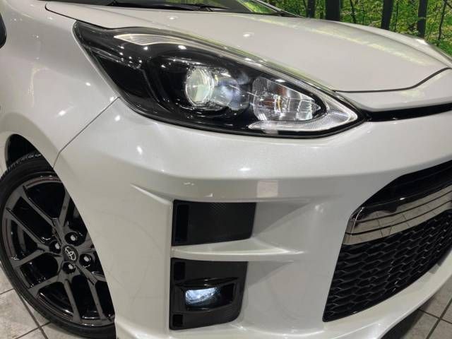 Toyota AQUA 2018-07 196639-12