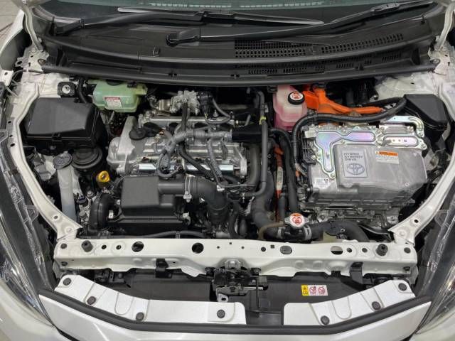 Toyota AQUA 2018-07 196639-18