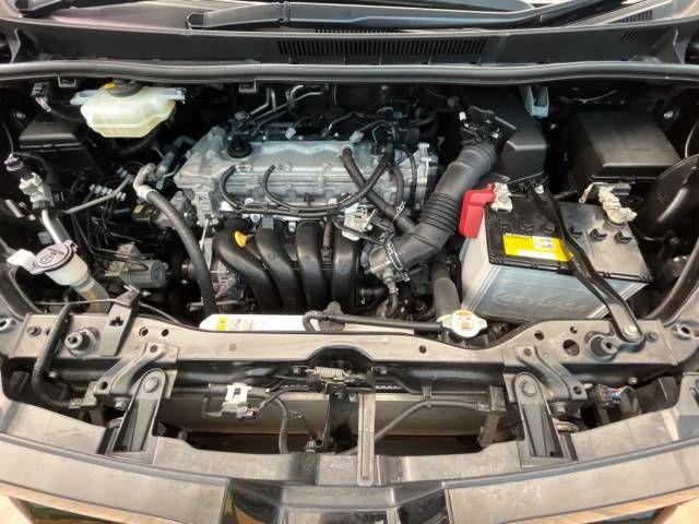 Toyota VOXY 2020-02 196742-19