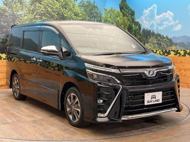 Toyota VOXY 2020-02 196742-17
