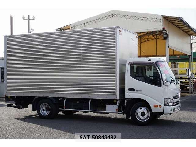 Hino DUTRO 2018-08 211266-5