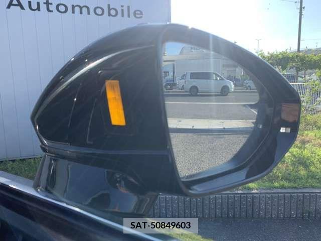 Audi A8 2022-07 292723-14