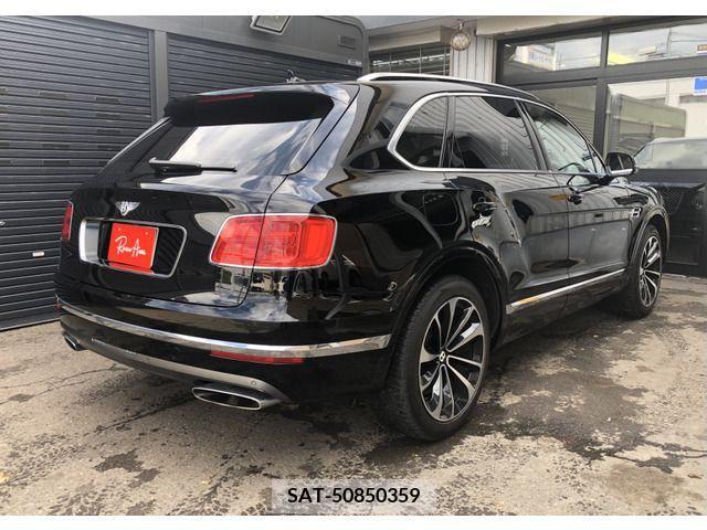 Bentley BENTAYGA 2018-12 203617-13