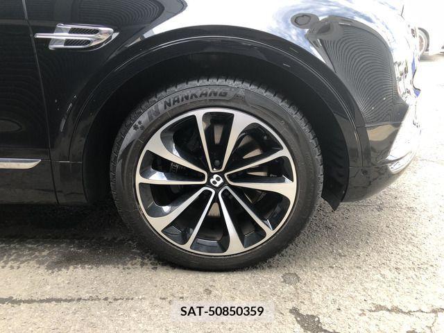 Bentley BENTAYGA 2018-12 203617-8