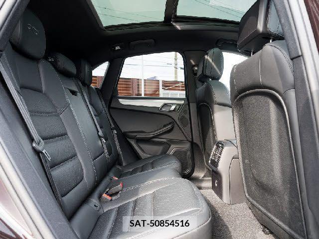 Porsche MACAN 2020-08 376564-27