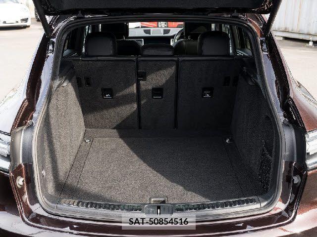 Porsche MACAN 2020-08 376564-6