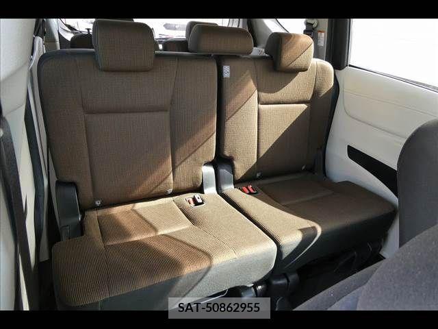 Toyota SIENTA 2016-01 285073-10