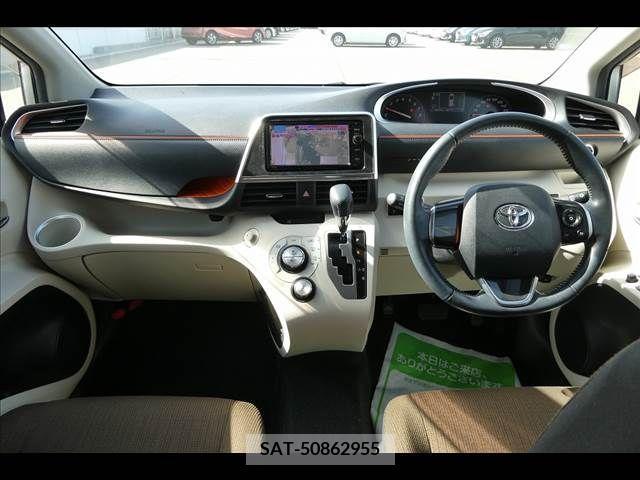 Toyota SIENTA 2016-01 285073-2